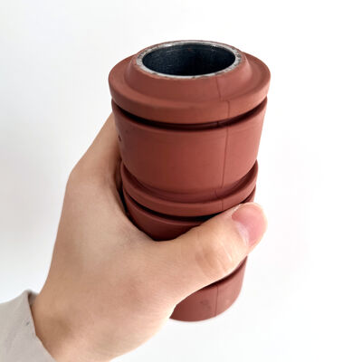 2.5 inç RTL Swab Cup, yağ sahası kuyusu süpürmesi için giyim dayanıklı NBR 80 Durometer ve güçlendirilmiş metal çekirdeği ile