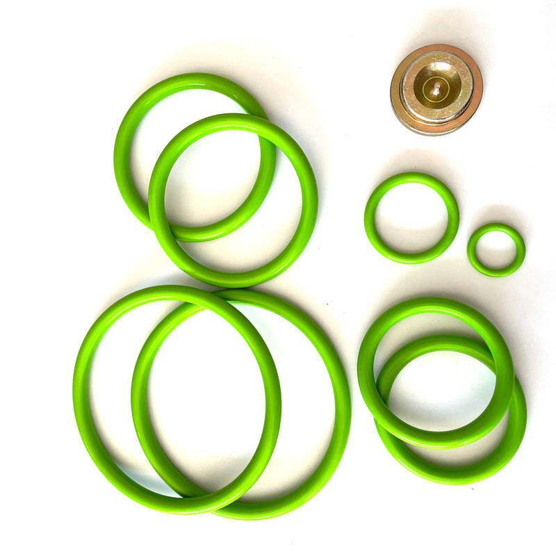 Sıcaklık Aralığı -40°F ila 400°F Shore A Sertliği 80-90 ve Basınç Derecesi 602/1002/1502 Olan Çekiç Birliği Contası